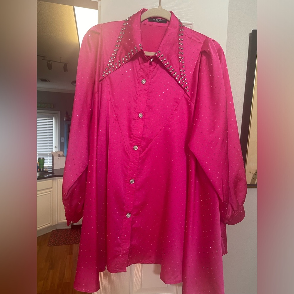 Lerouge Paris pink blouse with rhinestones